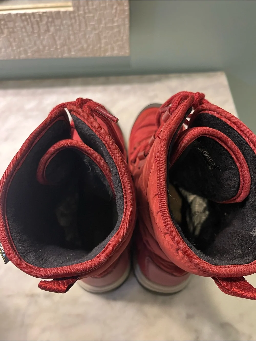 Keen Red Quilted Lace-Up Boot with Black Fleece Lining